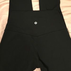 Lululemon Align 7/8 black leggings 6